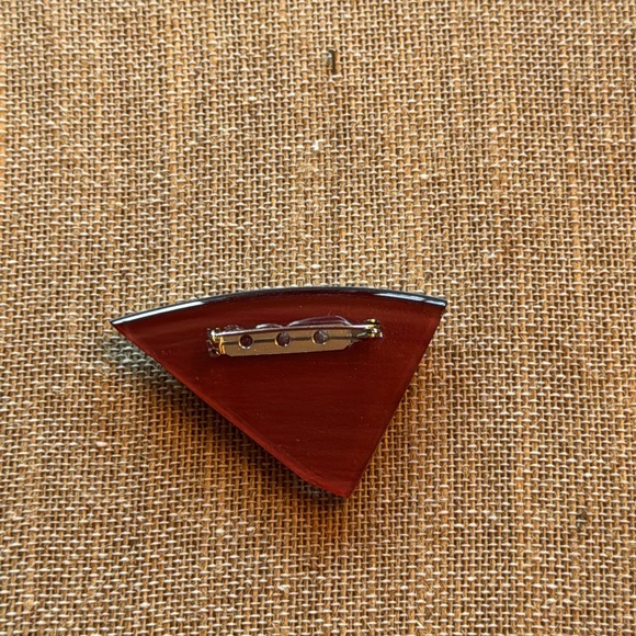 Face 3D pin brooch - Picture 2 of 3